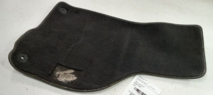 Volkswagen Rabbit Floor Mat Right Front Passenger 2006 2007 2008 2009