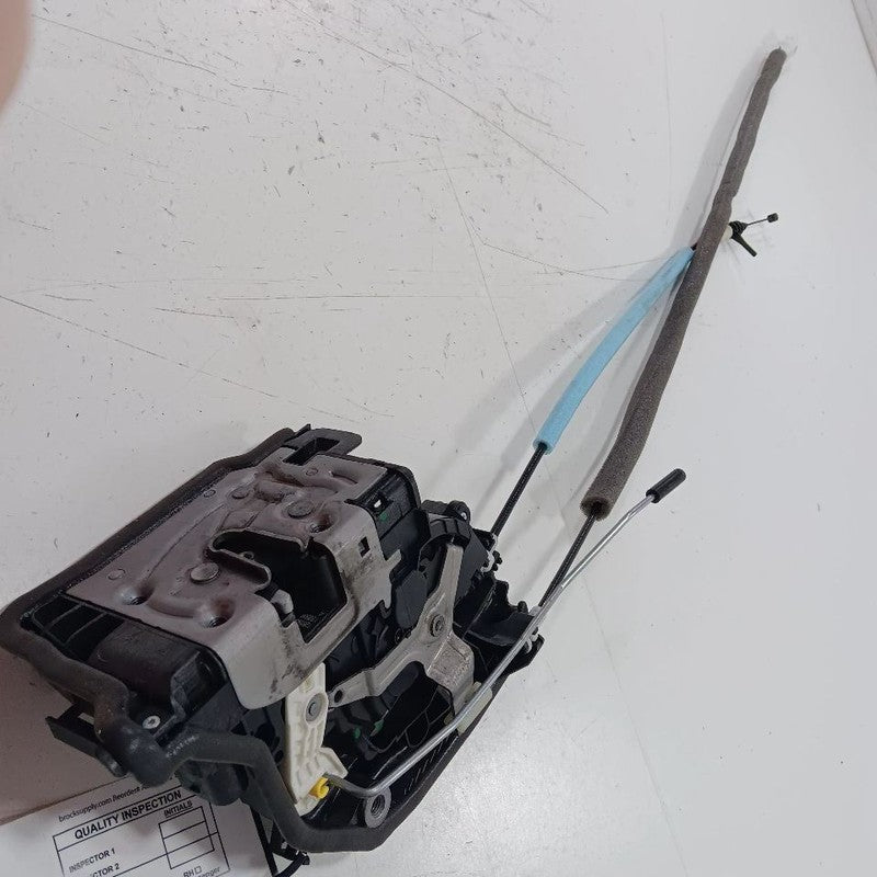 Mini Cooper Door Latch Lock Right Passenger Front  2016 2017 2018 2019