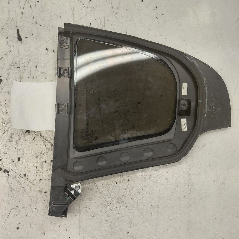 Passenger Rear Door Vent Glass Window VIN Y 1st Digit SWB Fits 14-18 V