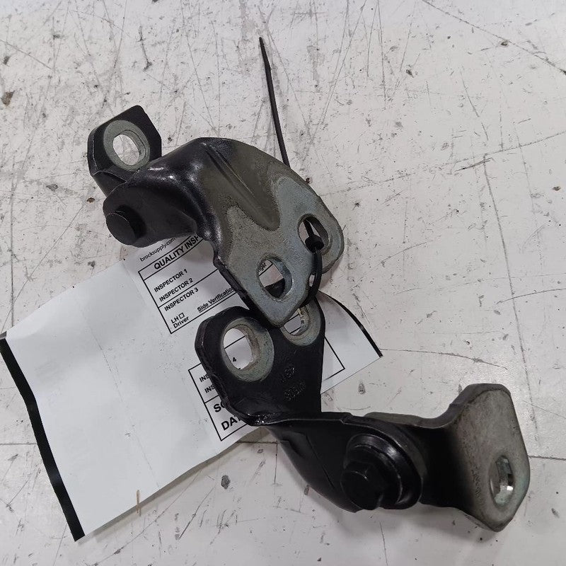 Jeep Compass Door Hinge Set Left Rear  2018 2019 2020 2021 2022