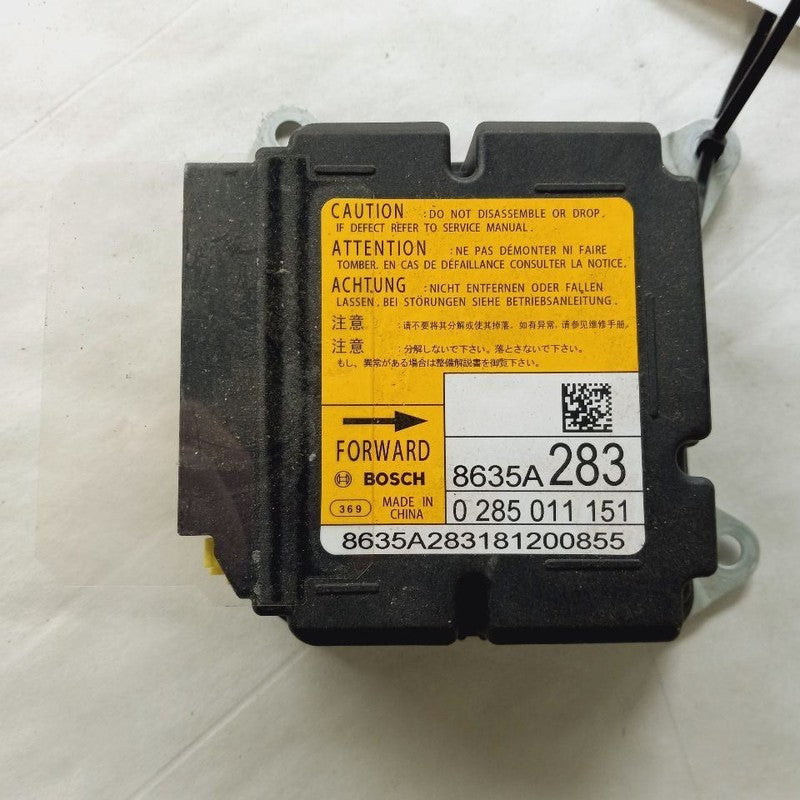 Restraint Control Module Fits 14-20 Mitsubishi Outlander