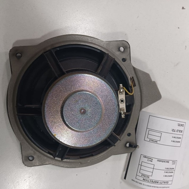 Kia Sorento Speaker Left Driver Rear  2018 2017 2016