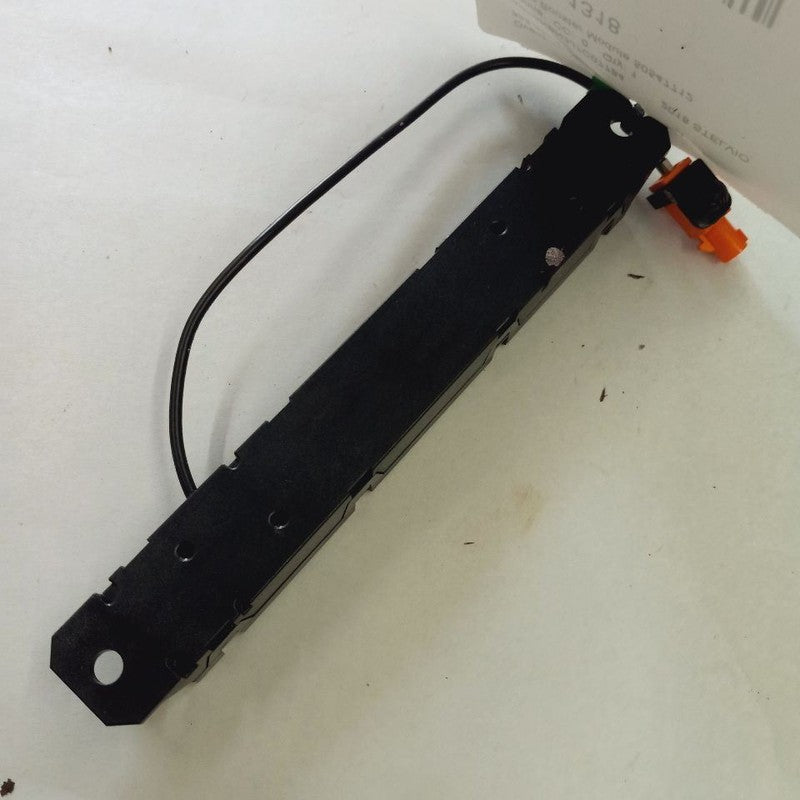 Alfa Romeo Stelvio Antenna Amplifier Booster Module {50547712} 2018 20