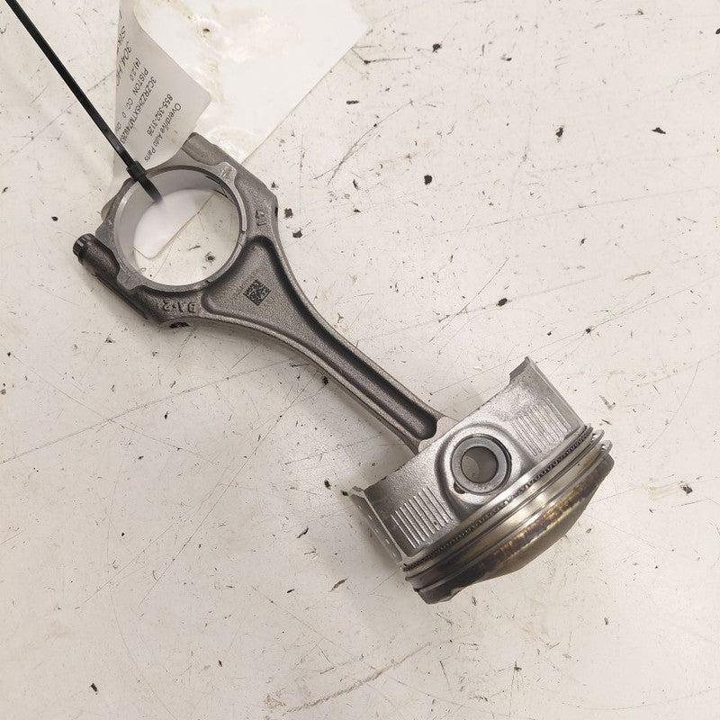 Honda HR-V Single Piston With Connecting Rod   2.0 2026 2025 2024 2023