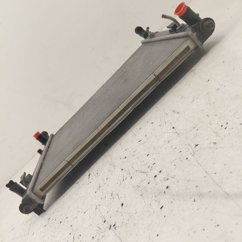Radiator Hatchback Note CVT Fits 13-19 Nissan Versa