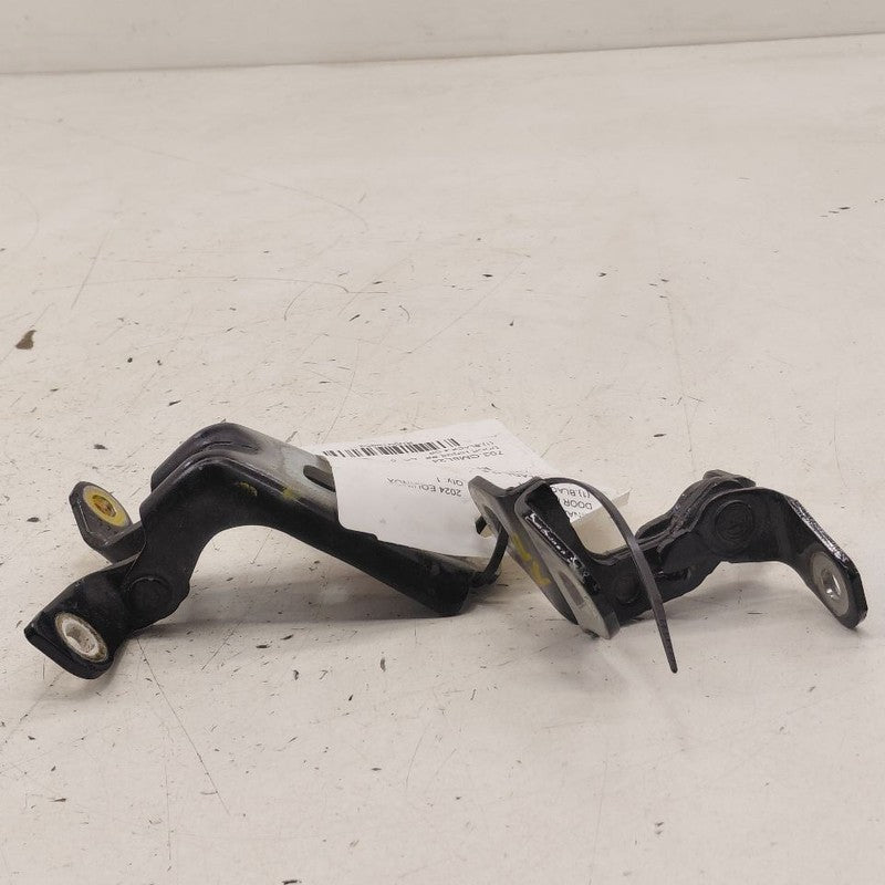 Chevy Equinox Door Hinge Set Right Rear Passenger  2024 2023 2022