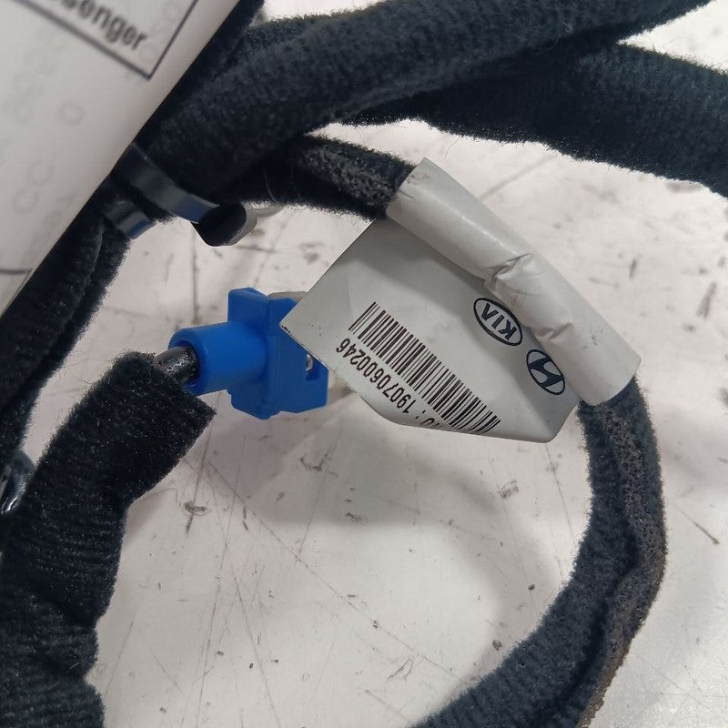 Kia Optima USB Wire Connector Cable {96595-D4000} 2020 2019 2018 2017