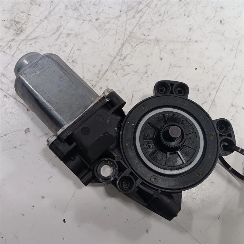 Passenger Right Power Window Motor Front Fits 12-17 ACCENT