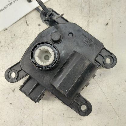 Hyundai Veloster Flap Door Motor Heater AC Door Actuator  2017 2016 20
