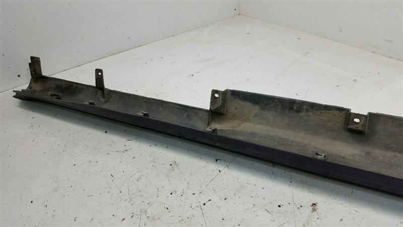 2006 Nissan Maxima Rocker Panel Trim Cover Molding Skirt Right Passenger 2007