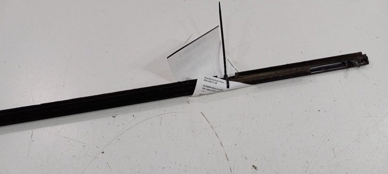 Subaru Legacy Door Glass Window Weather Strip Trim Rear Right Passenge