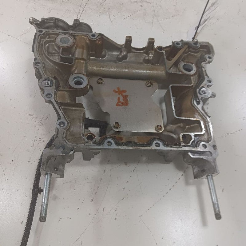 Upper Engine Oil Pan 2.5L Fits 20-23 Subaru Legacy OEM