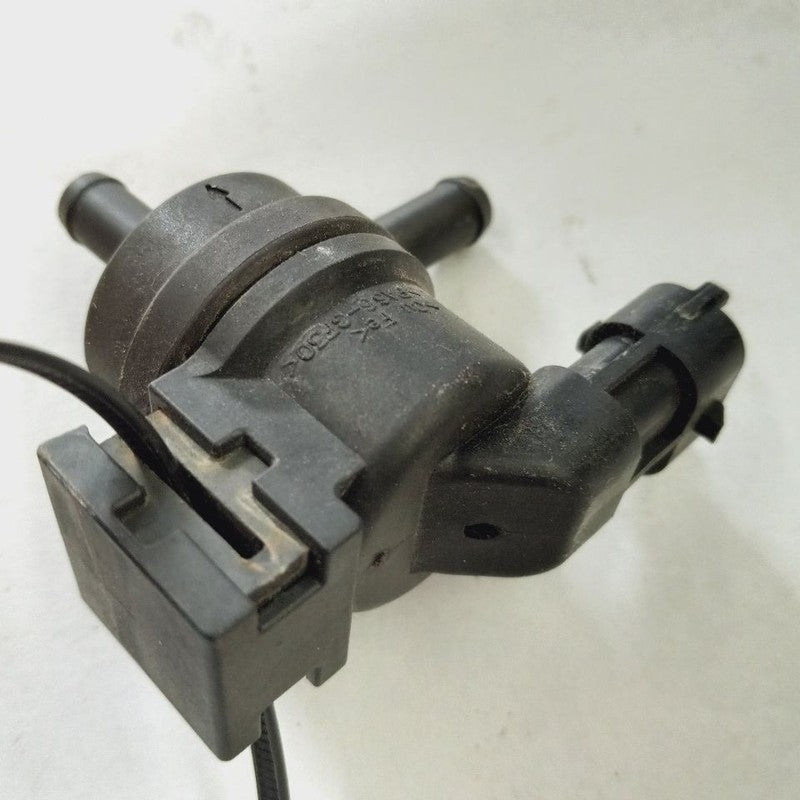Hyundai Veloster Vapor Canister Purge Valve {289103C200} 2017 2016 201