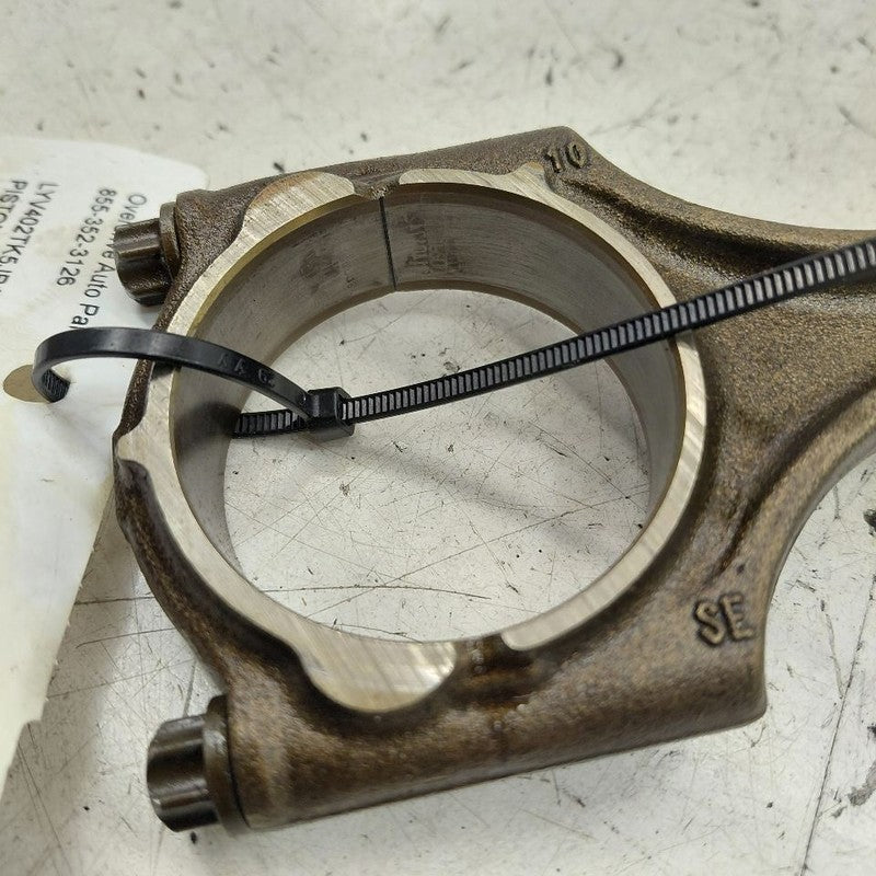 Volvo S60 Single Piston With Connecting Rod   2.0 2018 2017 2016