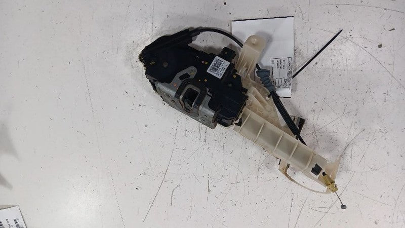 Ford Taurus Door Latch Lock Right Passenger Front  2013 2014 2015 2016