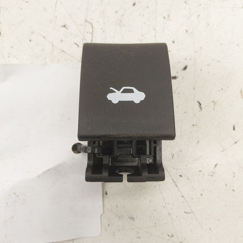 2018 Fiat 500 X Model Hood Latch Release Handle Lever Switch