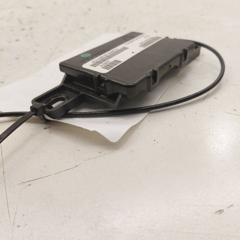 2018 Fiat 500 X Model Passive Entry Antenna Module {68324012AA}