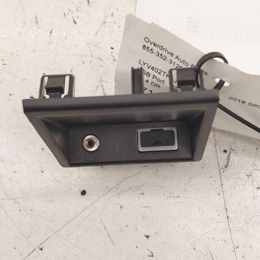 Volvo S60 USB Plug In Hub Port  2018 2017 2016