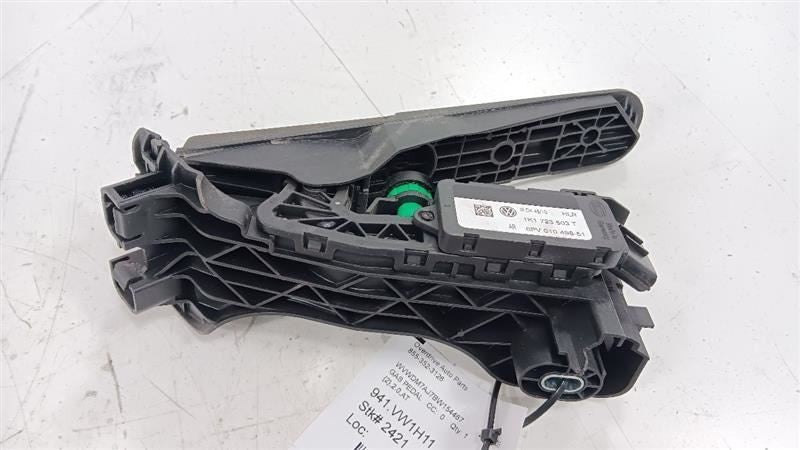 Volkswagen Golf Gas Pedal 2010 2011 2012 2013 2014 OEM