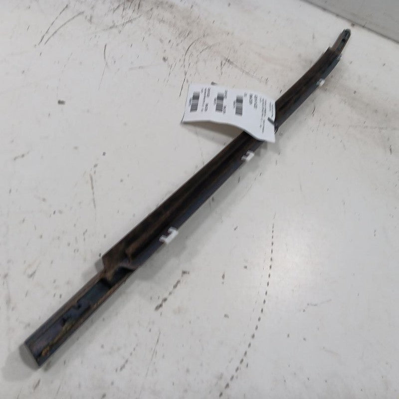 Kia Optima Door Glass Window Weather Strip Trim Rear Right Passenger S