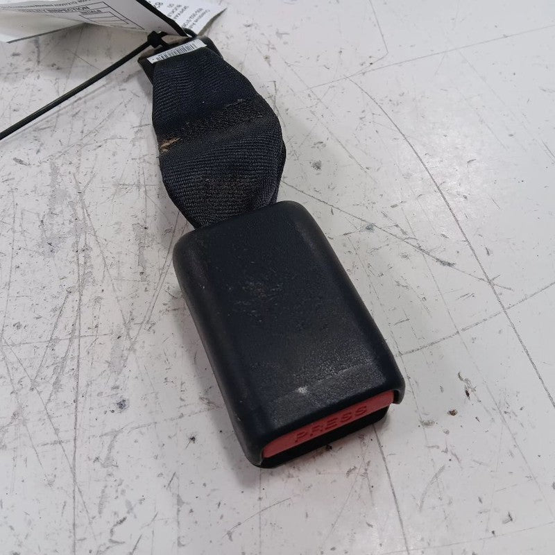 Kia Forte Seat Belt Buckle Latch Left Rear Back  2015 2016 2017 2018