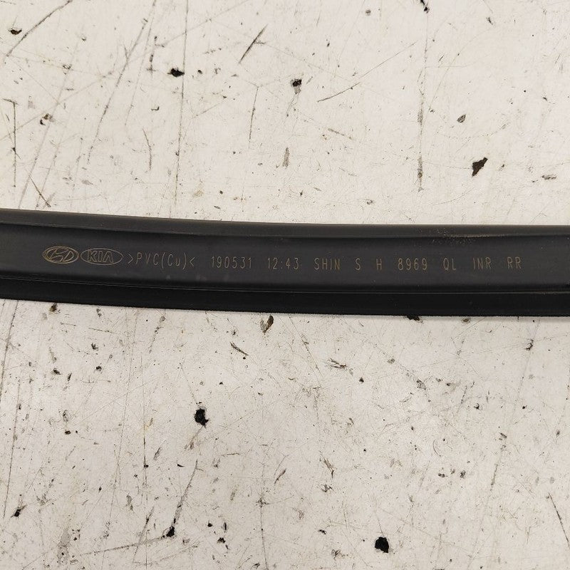 Kia Sportage Left Rear Weather Strip Interior  2020 2021 2022
