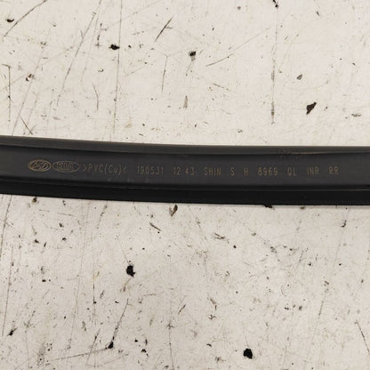 Kia Sportage Left Rear Weather Strip Interior  2020 2021 2022