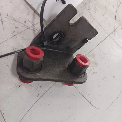 Hyundai Elantra Brake Line Proportioning Valve Junction Splitter  2017