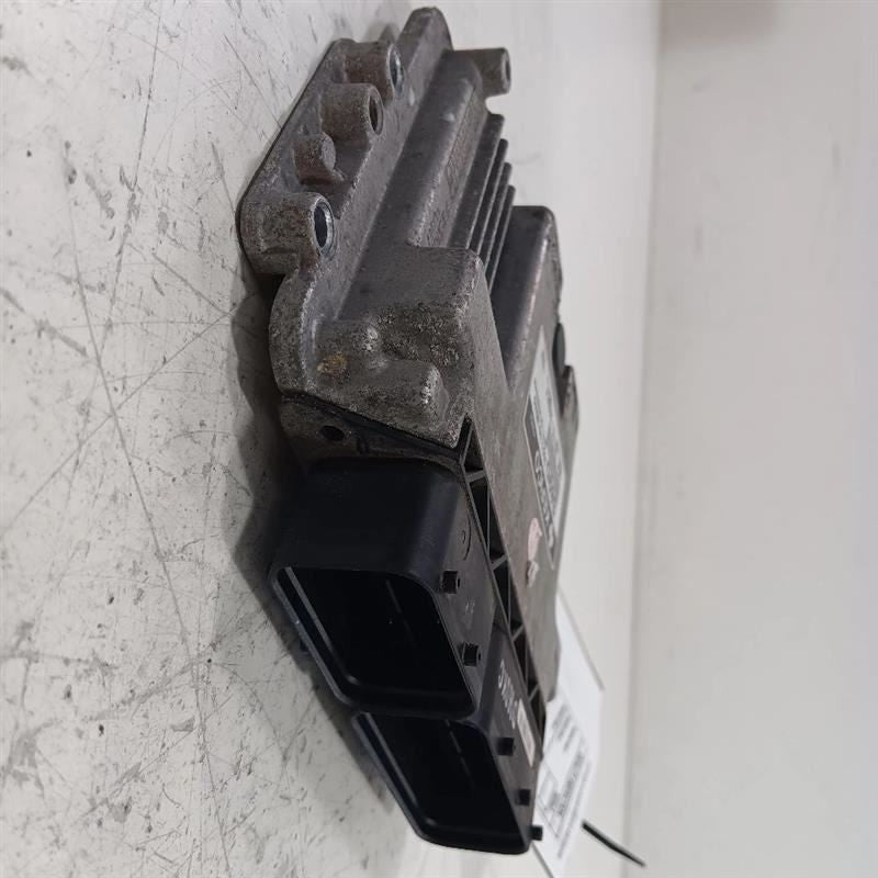Engine ECM Electronic Control Module VIN D 8th Digit Fits 13-14 VELOST