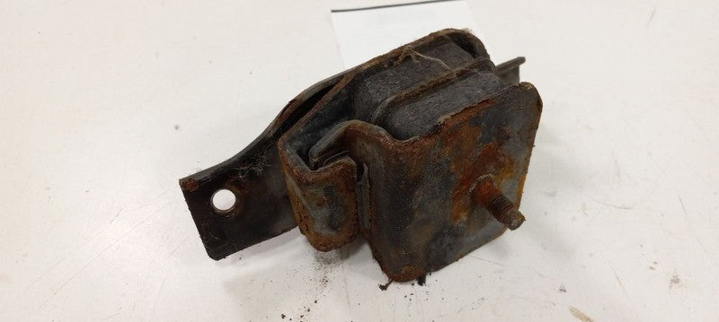 Subaru Forester Engine Motor Mount Right Passenger 1998 1999 2000 2001