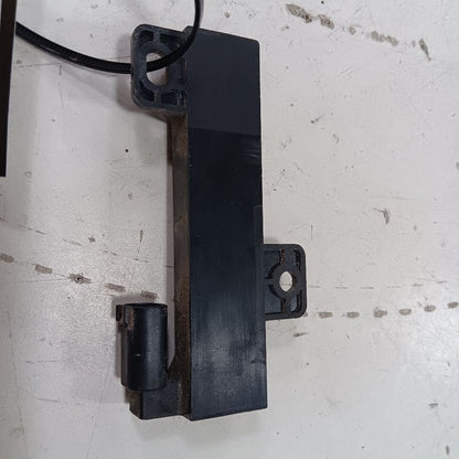 Jeep Compass Antenna Keyless Entry Module 68051315AB 2017 2018 2019 2020 2021