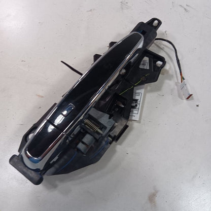 Door Handle Exterior Assembly Door Front Denali Fits 17-23 GMC Acadia 