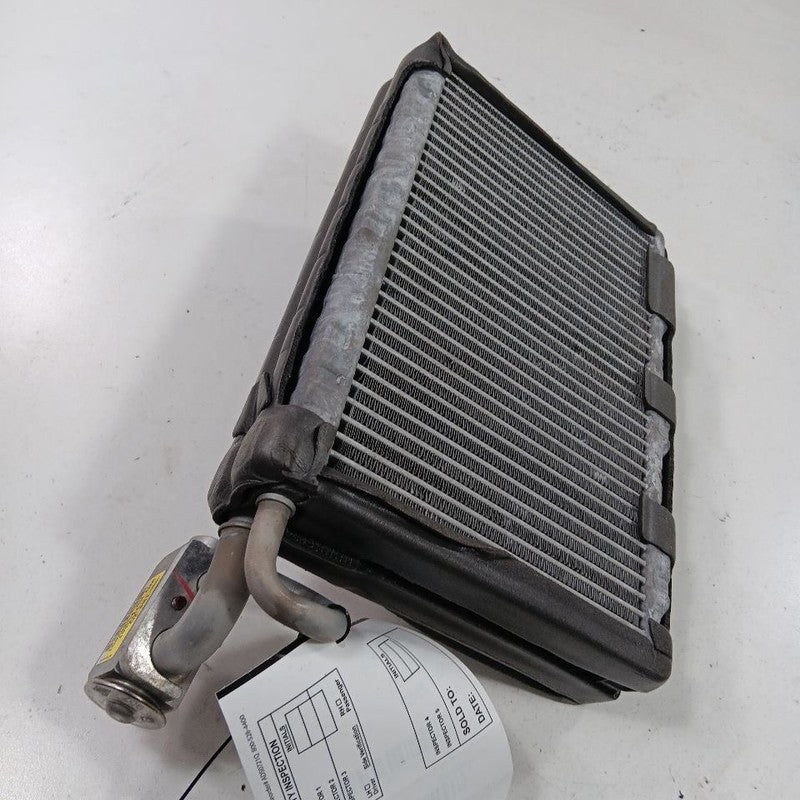Air Conditioning AC Evaporator Front R1234YF Fits 18-23 Dodge Durango 