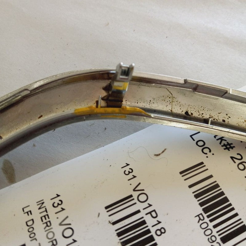 Volvo S60 Driver Left Front Door Trim {8635848} Two Brokn Clips 2018 2