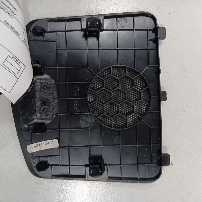 Nissan Altima Dash Speaker Cover Center Middle  2017 2016