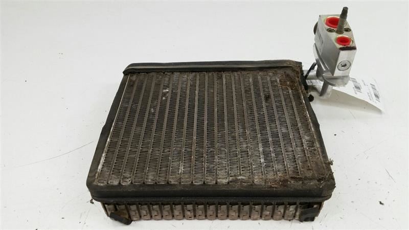 15843441 AC Air Conditioning Evaporator Classic Emblem Grille Opt C60 04-08 CHEVY MALIBU