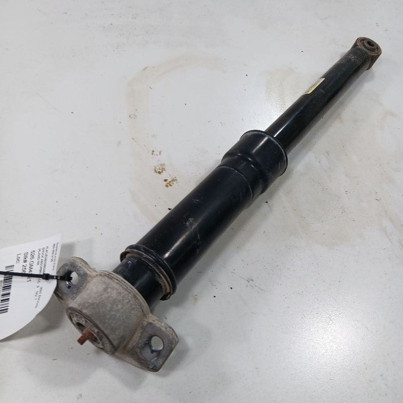 Buick Encore Passenger Right Rear Shock Absorber  2022 2021 2020 2019 2018