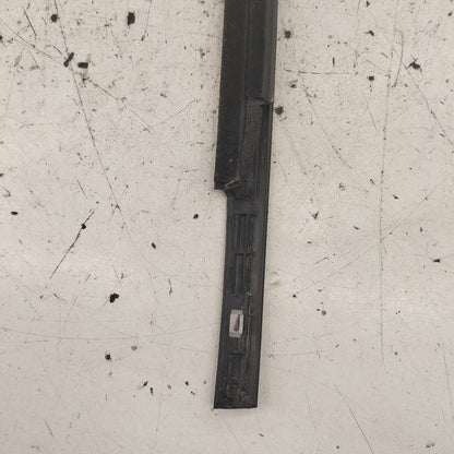 Nissan Versa Note Door Glass Window Weather Strip Trim Front Left Driv