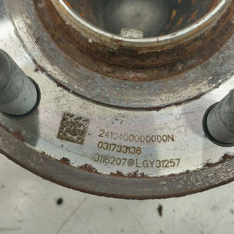 Chevy Volt Passenger Right Rear Spindle Knuckle Bearing Hub  2016 2017