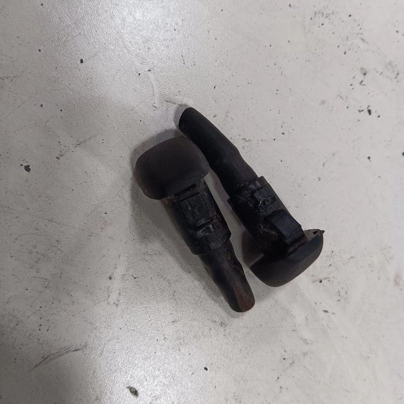 Hyundai Elantra Windshield Wiper Washer Fluid Hood Sprayer Nozzles  20