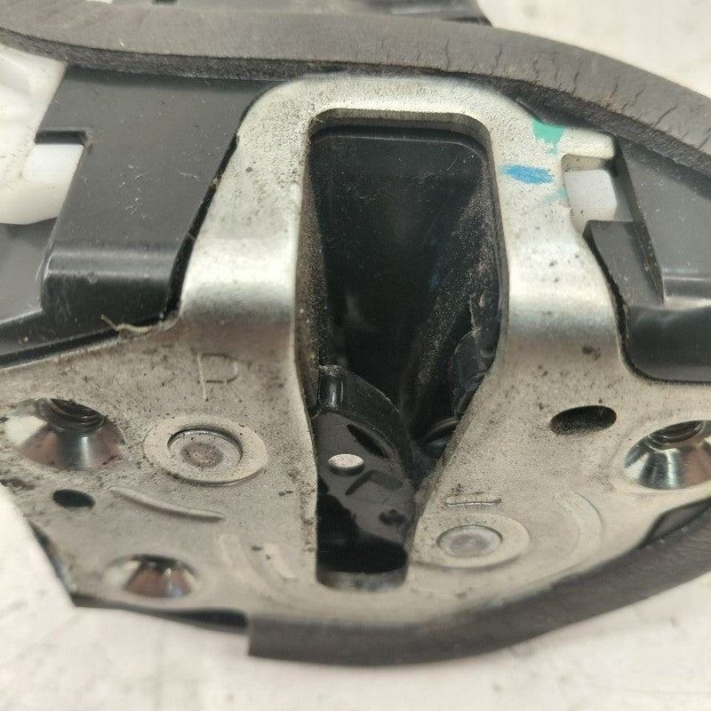 Honda CR-V Door Latch Lock Right Passenger Rear  2019 2018 2017