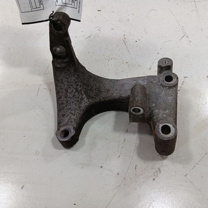 Jeep Renegade 2.4 Transfer Case Mount Bracket   2021 2020 2019 OEM