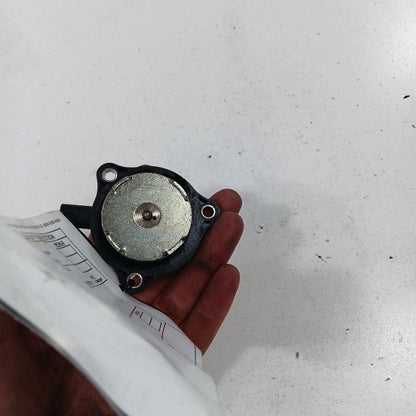 Jeep Cherokee Variable Timing Gear Oil Control Valve Solenoid Cylinder