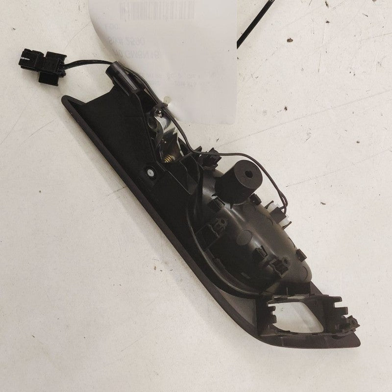 Cadillac XTS Door Handle Right Passenger Front Interior Inside      20