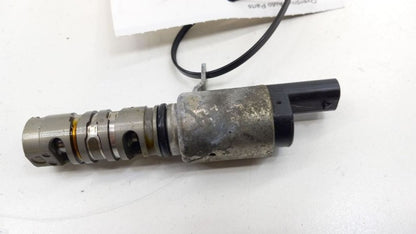 Volkswagen Jetta Variable Timing Gear Oil Control Valve Solenoid Cylinder Head 2