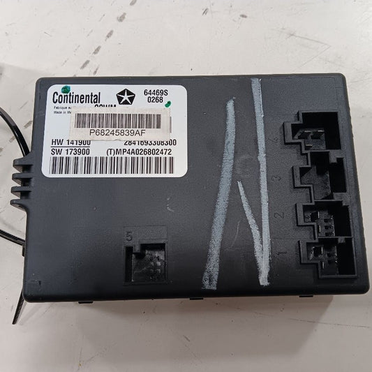 68245839AF Seat With Steering Wheel Heater Computer Control Module 17-18 Jeep Compass