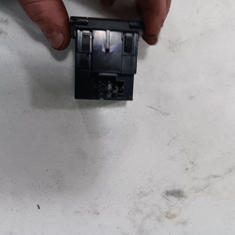 Jeep Compass 4WD Switch {532312390} 2018 2019 2020 2021