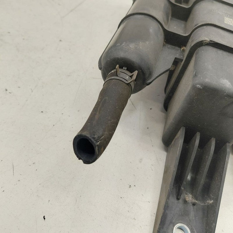 Kia Optima Fuel Vapor Canister Charcoal Evaporator Can  2018 2017 2016