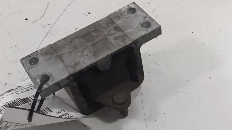 Infiniti G37 Transmission Crossmember Support  2009 2010 2011 2012 2013