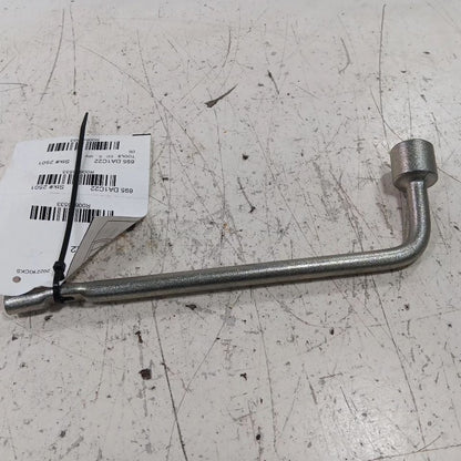 Nissan Kicks Spare Tire Changing Wrench Tool  2021 2022 2023 2024